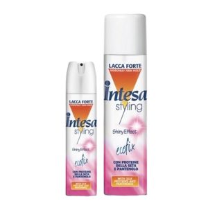 STRONG HOLD HAIR SPRAY WITH SHINE EFFECT